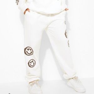 Boohoo Oversized Heart Faced Jogger